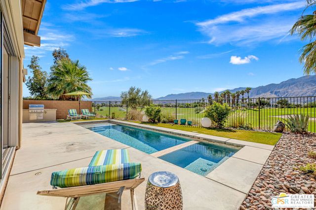 1385 Passage Street, Palm Springs, CA 92262