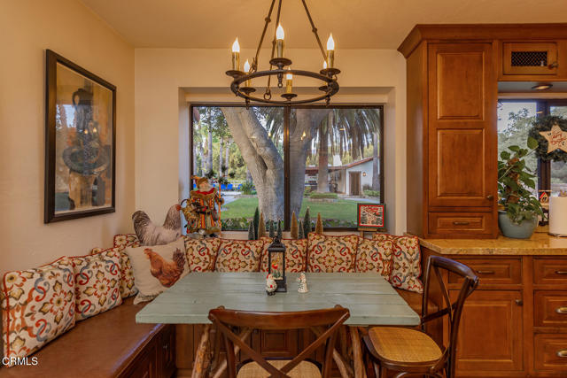 1419 Trusty Lane, Ojai CA: https://media.crmls.org/mediaz/0cb8d5a7-42db-47e4-a1ee-8fbc177249c6.jpg