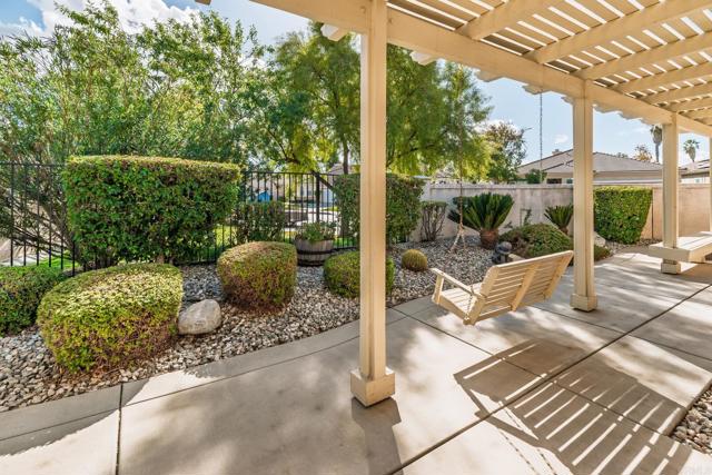 Detail Gallery Image 6 of 56 For 28571 Coolwater Ct, Menifee,  CA 92584 - 2 Beds | 2/1 Baths