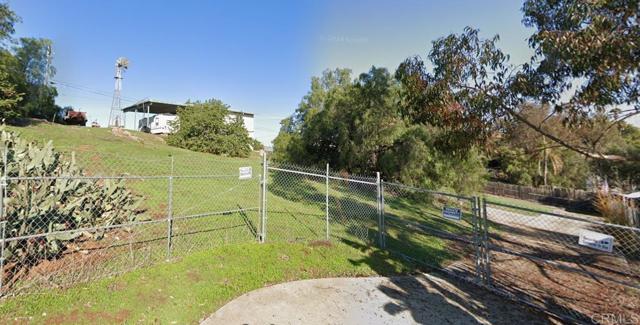 Image 4 of 11 For 914 Osborne Street