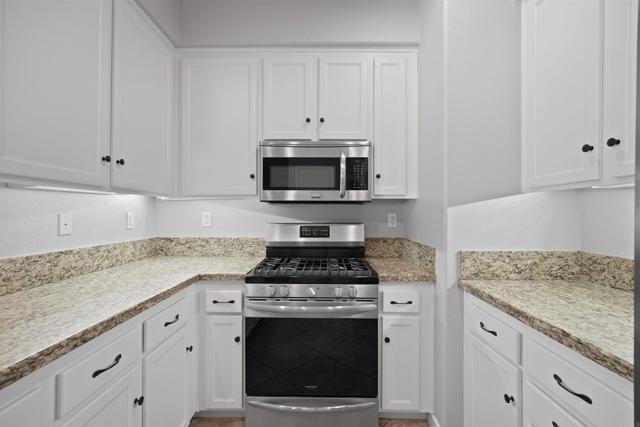 Detail Gallery Image 17 of 48 For 41764 Ridgewalk St #3,  Murrieta,  CA 92562 - 3 Beds | 2/1 Baths