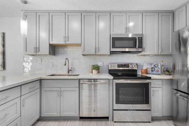 707 Webster Street, Palo Alto CA: https://media.crmls.org/mediaz/0cbc76ad-542e-4ee7-bba7-80bcbc8a587b.jpg