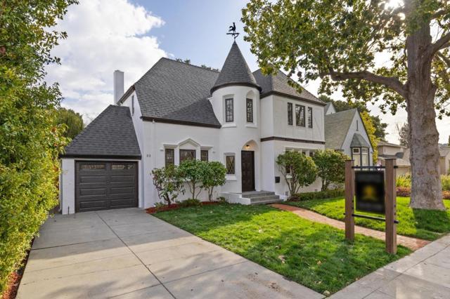 33 Seville Way, San Mateo CA: https://media.crmls.org/mediaz/0cbd773c-df62-4661-b2ec-7d7cdbb69302.jpg