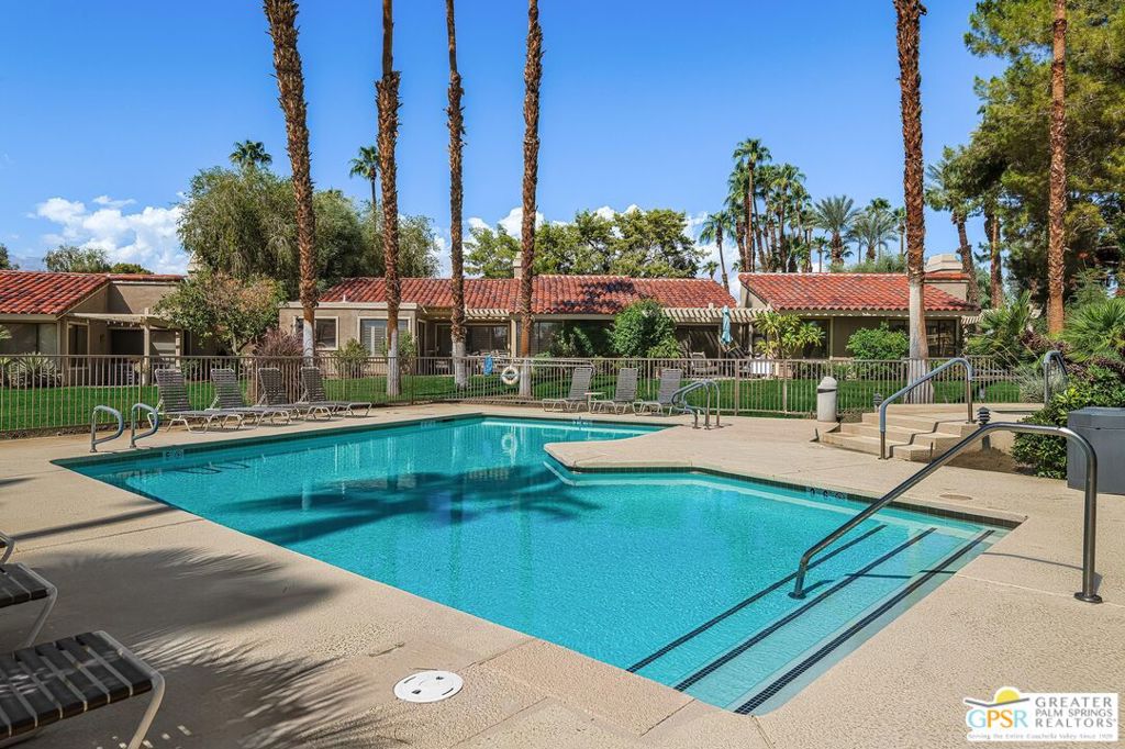 MLS #25590491PS image #24