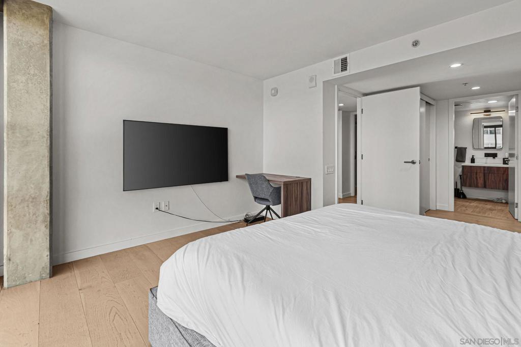 350 11th Ave. - photo 18