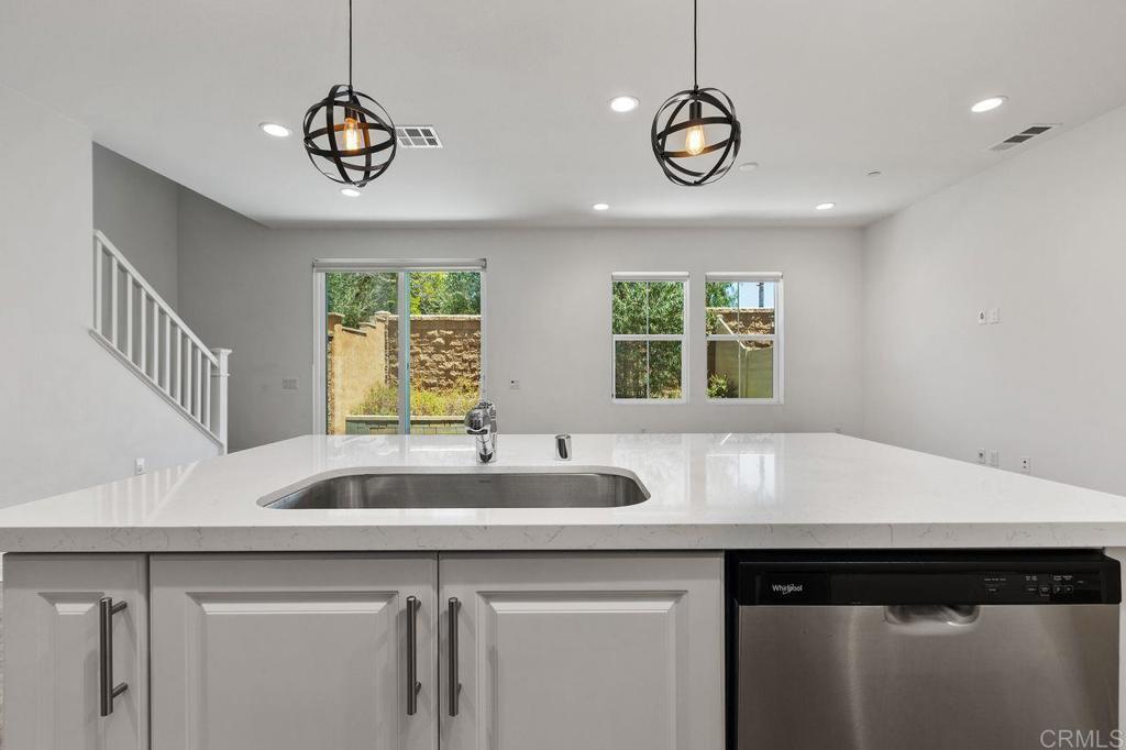 3171 Linwood St - photo 10
