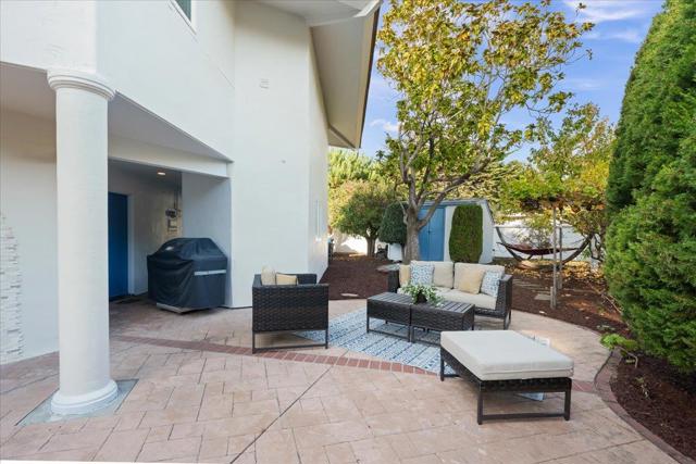 433 Seaview Drive, Aptos CA: https://media.crmls.org/mediaz/0cbf5681-59a5-4321-a5da-d4c4cc9b805f.jpg