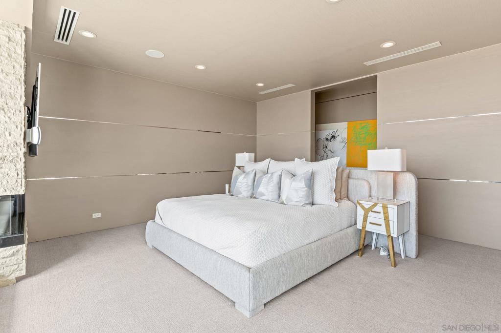 MLS #250035540SD image #23