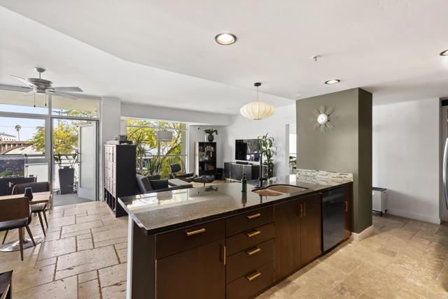 3812 Park Boulevard, San Diego CA: https://media.crmls.org/mediaz/0cc02a22-2ba4-470e-ac37-70677bf1a3a4.jpg