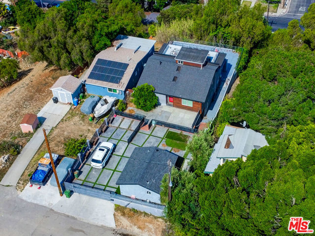 2617 Sierra Street, Los Angeles CA: https://media.crmls.org/mediaz/0cc0c4eb-4615-4d75-9a79-1e73c0228268.jpg