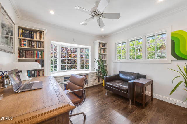 Detail Gallery Image 42 of 69 For 9670 Crystal View Dr., Tujunga,  CA 91042 - 3 Beds | 2 Baths