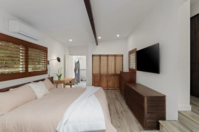 Detail Gallery Image 16 of 42 For 1011 13 Neptune Ave, Encinitas,  CA 92024 - 3 Beds | 3/1 Baths