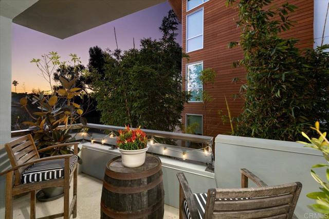 Detail Gallery Image 16 of 63 For 2517 State St, Carlsbad,  CA 92008 - 2 Beds | 2/2 Baths