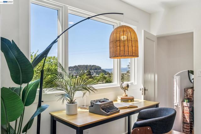 Image 26 of 60 For 491 Vincente Avenue