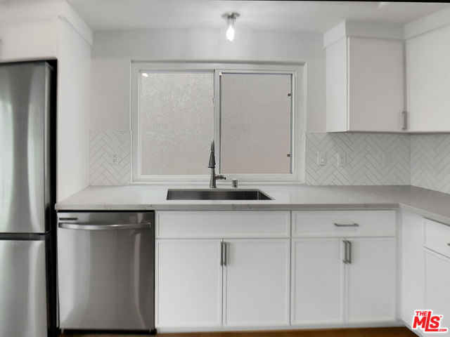 953 S Ridgecrest Circle, Anaheim CA: https://media.crmls.org/mediaz/0cc5e782-7b29-4bd0-829c-f82fe5bf604c.jpg