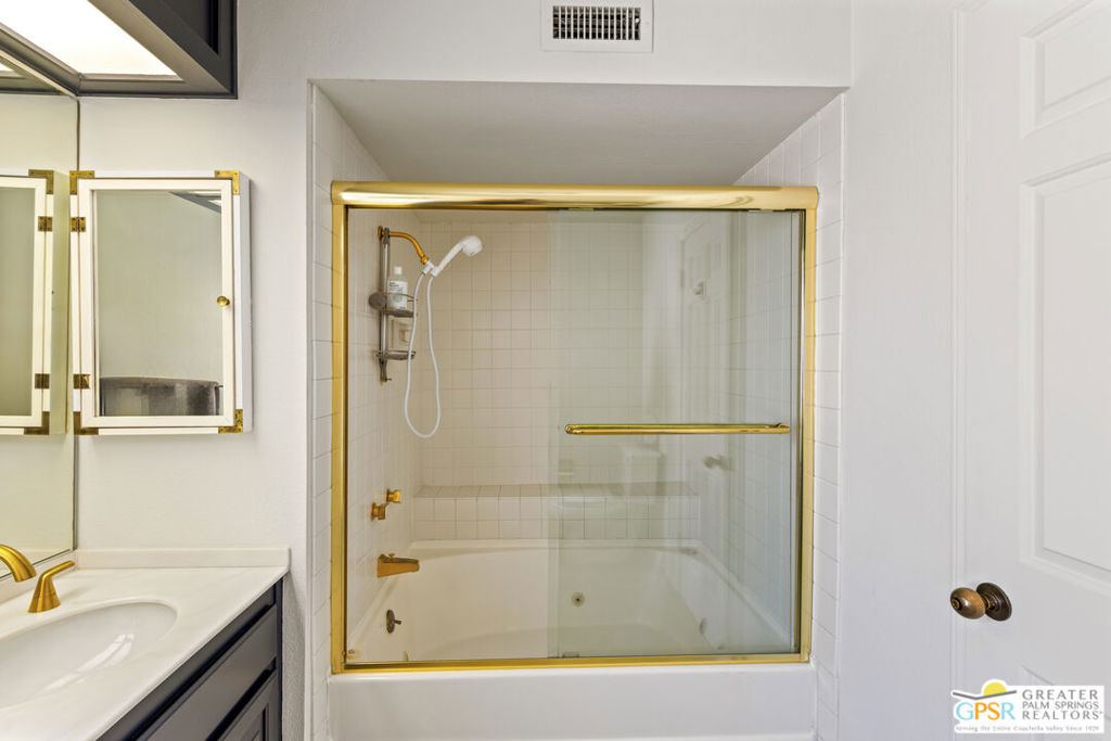 MLS #25593075PS image #25