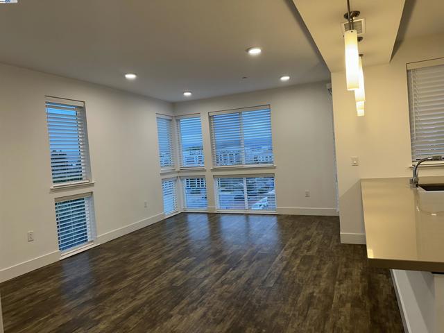 3658 Capitol Ave, Fremont CA: https://media.crmls.org/mediaz/0cc811e7-3db9-4d0c-837b-48f8c957ebf1.jpg