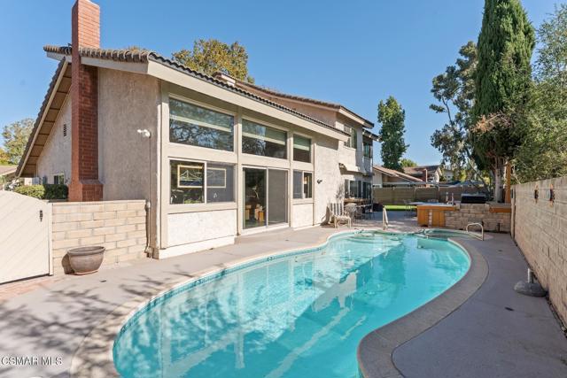 3366 Blue Ridge Court, Westlake Village CA: https://media.crmls.org/mediaz/0cc8164a-67e7-49a8-8e54-088d03e2d9a7.jpg