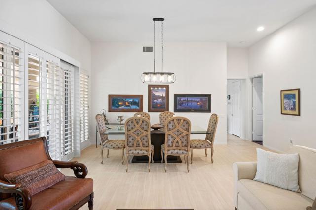 78467 Sterling Lane, Palm Desert CA: https://media.crmls.org/mediaz/0cca71e4-bcc8-49e7-87d8-a3a1ac57def5.jpg