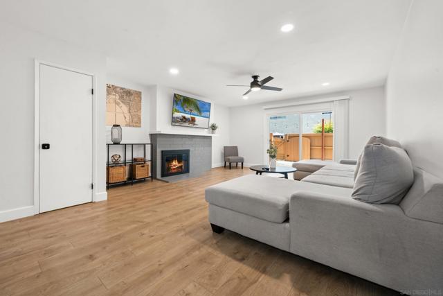 6821 Alvarado Rd, San Diego CA: https://media.crmls.org/mediaz/0cca8f8f-c1a9-4267-9e5a-528ae5cebb6a.jpg