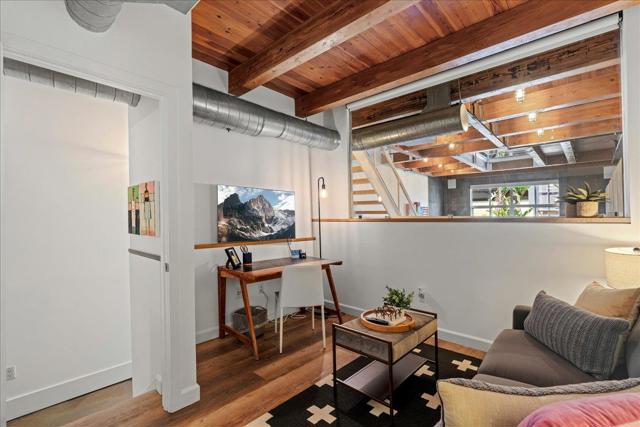 333 Santana Row, San Jose CA: https://media.crmls.org/mediaz/0ccb7bda-a3a6-4f16-98f5-55b7a870b670.jpg