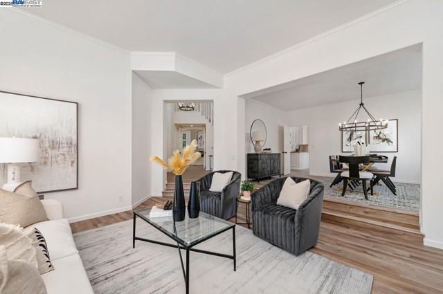 942 Finovino Ct, Pleasanton CA: https://media.crmls.org/mediaz/0ccde998-9c43-4266-91b5-ab54866965c2.jpg