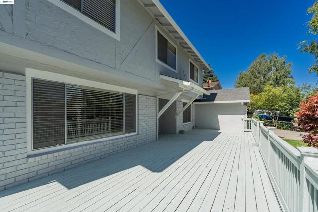 Image 2 of 36 For 6735 Stephan Ct