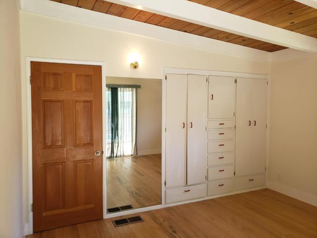 528 Moraga, Orinda CA: https://media.crmls.org/mediaz/0ccf6a2f-f722-4d04-b887-3276a40bd0e1.jpg