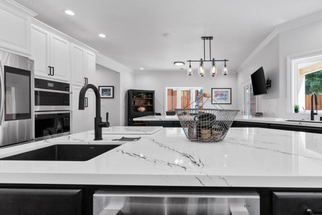 29 Kite Hill Road, Santa Cruz CA: https://media.crmls.org/mediaz/0ccf78a8-7846-48d7-b79f-b6defce9bee4.jpg