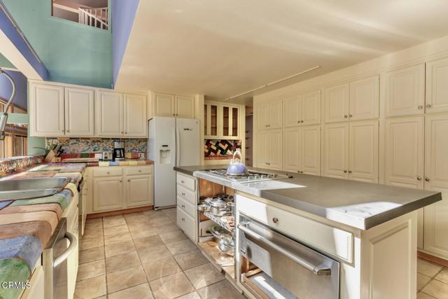 Detail Gallery Image 11 of 42 For 33100 Frog Pond Rd, Little River_1,  CA 95456 - 3 Beds | 3 Baths