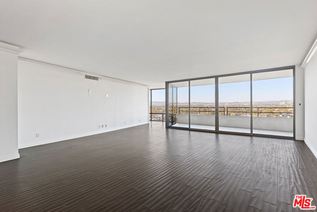 4316 Marina City Drive #531