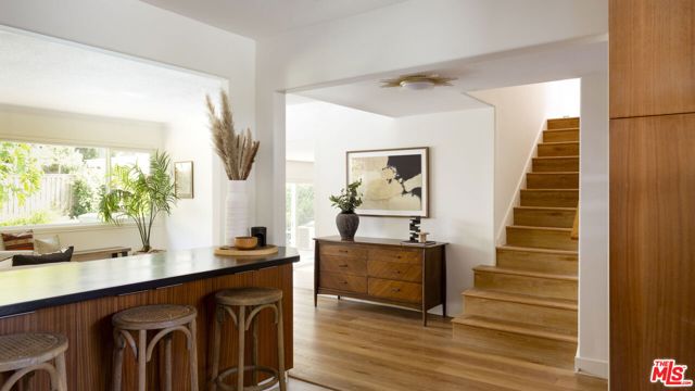 4061 Marchena Drive, Los Angeles CA: https://media.crmls.org/mediaz/0cd29368-a638-4ba3-aa40-1c1bd59672b3.jpg