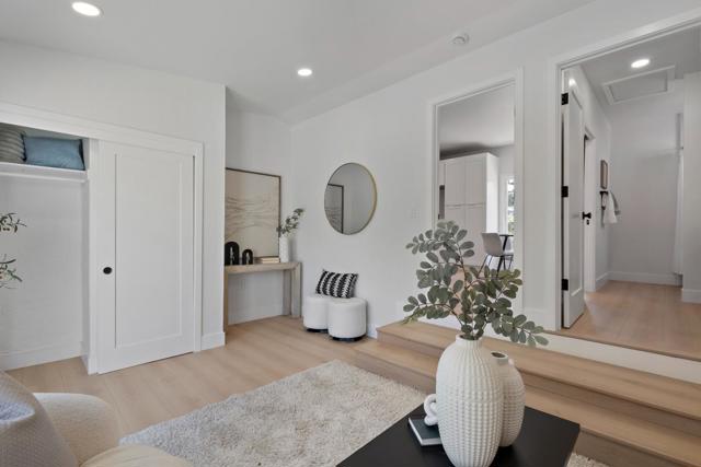 209 Bayswater Avenue, Burlingame CA: https://media.crmls.org/mediaz/0cd32563-1765-411e-96ca-0b97fdc478a5.jpg