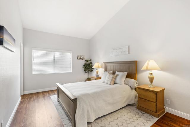 7337 Alicante Road, Carlsbad CA: https://media.crmls.org/mediaz/0cd3ce7a-9230-4aa7-b890-26585c60a093.jpg