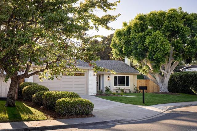 Detail Gallery Image 2 of 39 For 310 Oakbranch Dr, Encinitas,  CA 92024 - 3 Beds | 2 Baths