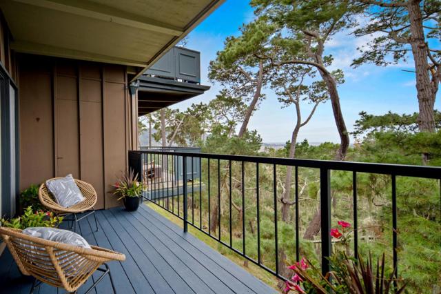 31 Del Mesa Carmel, Carmel CA: https://media.crmls.org/mediaz/0cd5bfb6-3826-43fe-af47-0e3793c8490e.jpg