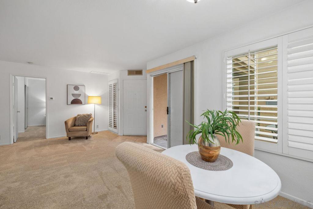 MLS #250039393SD image #16