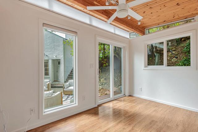 1021 Merner Road, Hillsborough CA: https://media.crmls.org/mediaz/0cd70d98-f744-4269-88d1-2117cf964ec8.jpg