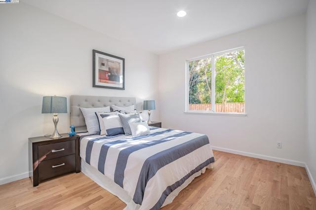 744 Bodega Ct, Fremont CA: https://media.crmls.org/mediaz/0cd75bf0-de8d-462b-aea2-01f051130e80.jpg