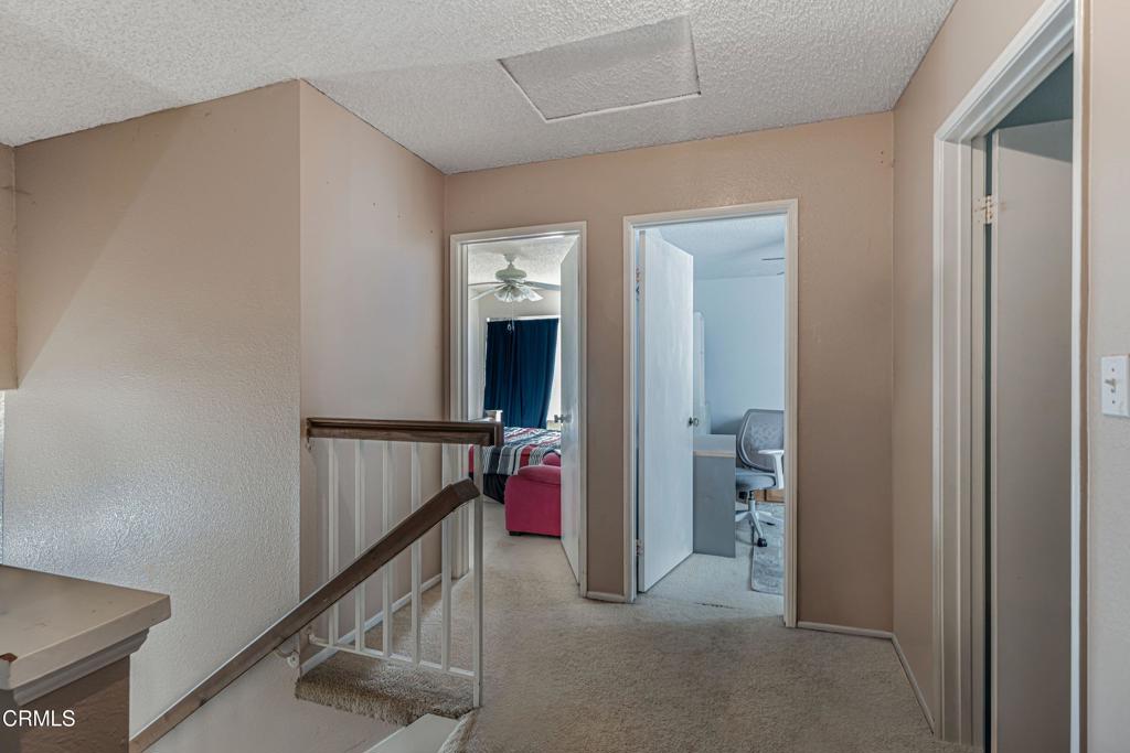 https://media.crmls.org/mediaz/0cd7ba56-d2bf-4577-b22b-9b401a46edc1.jpg?preset=X-Large