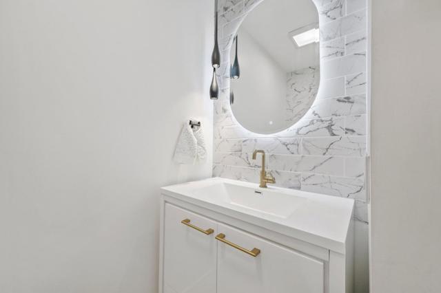 130 Salice Way, Campbell CA: https://media.crmls.org/mediaz/0cd7bf03-f61c-42eb-92f5-01904265a19b.jpg