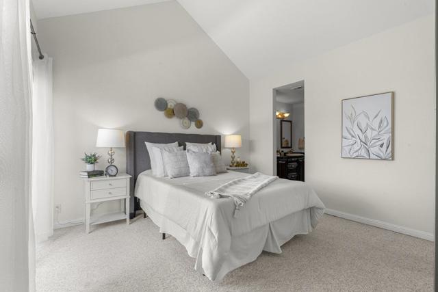 873 Boardwalk Place,  CA: https://media.crmls.org/mediaz/0cd8a985-0285-4195-9b48-1990243c6002.jpg