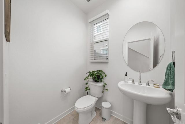 Detail Gallery Image 13 of 33 For 27656 Konyn Ct, Valley Center,  CA 92082 - 3 Beds | 2/1 Baths