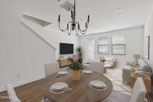 89 Jensen Court, Thousand Oaks CA: https://media.crmls.org/mediaz/0cd9bd45-e4d8-42e3-9350-b514cac84567.jpg