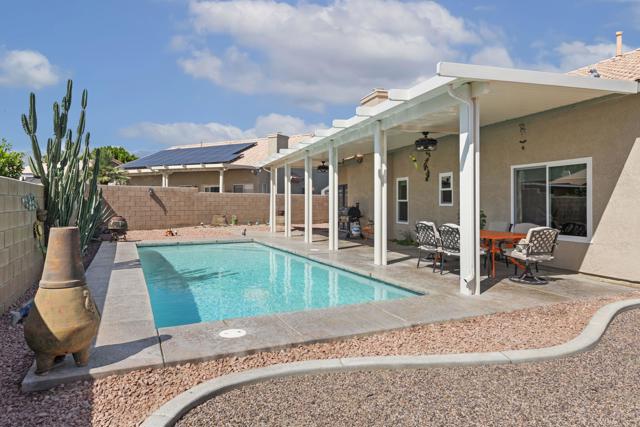 69547 Northhampton Avenue, Cathedral City CA: https://media.crmls.org/mediaz/0cd9e1fe-469f-4881-bc5b-e8bb68f1fe8d.jpg