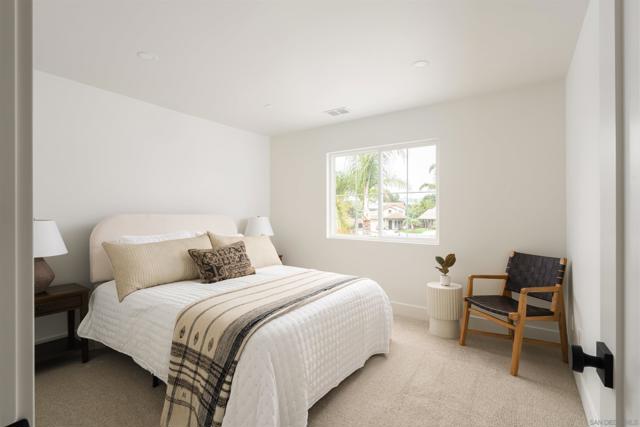 5077 Ashberry, Carlsbad CA: https://media.crmls.org/mediaz/0cde36b1-2650-4a03-a6ef-ef8f42785b21.jpg