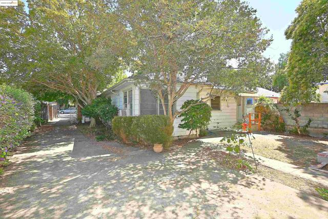 2343 Almond Ave, Concord CA: https://media.crmls.org/mediaz/0cdebf47-c429-43e9-bf63-a83a6d96190d.jpg