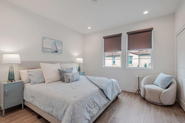 5358 Harvard Way, Cypress CA: https://media.crmls.org/mediaz/0cdec5a8-5350-43b6-acaa-daeab857ff24.jpg