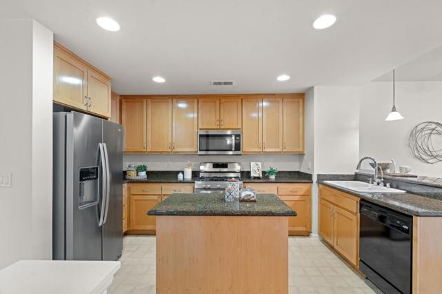 4331 Westerly, Fremont CA: https://media.crmls.org/mediaz/0cdf27f0-d8c2-4222-a013-3e0279e8ce9a.jpg
