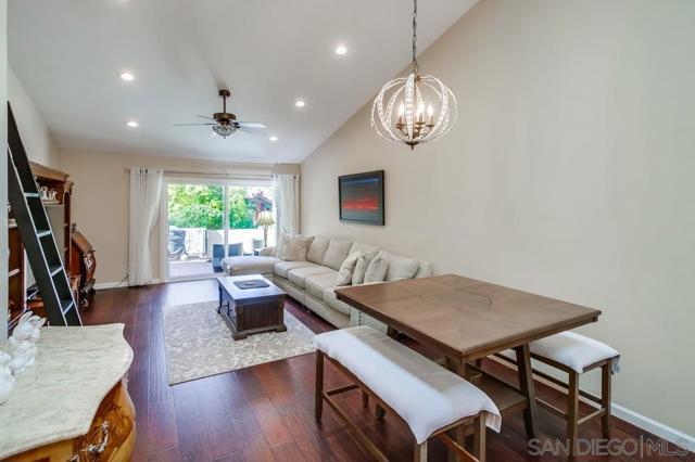 17832 Avenida Cordillera, San Diego CA: https://media.crmls.org/mediaz/0ce20dc0-1d57-4530-8723-4cc59169b70f.jpg